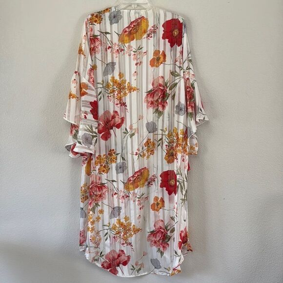 Umgee Sheer Floral Duster with Flowy Sleeves Size Medium - Picture 2 of 5